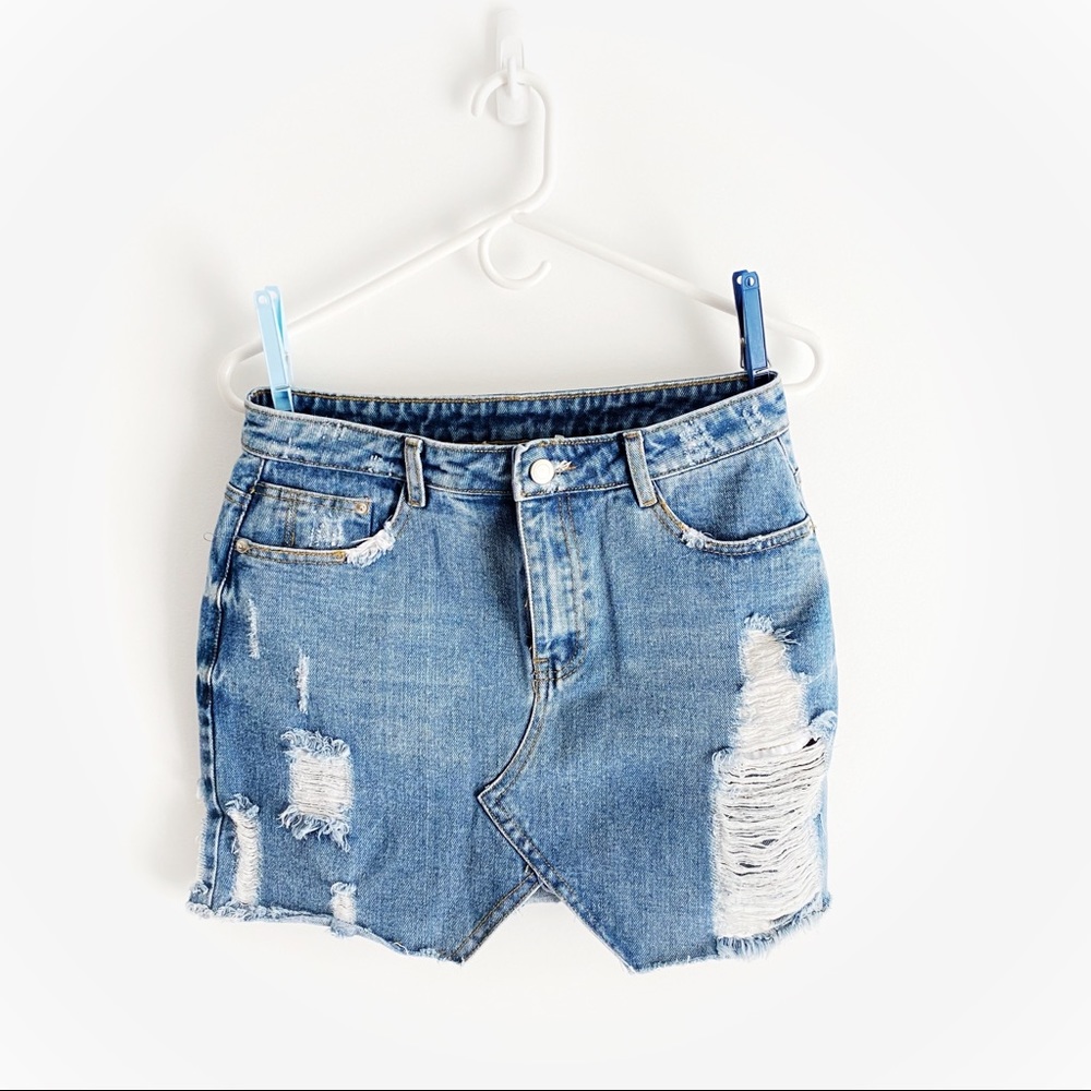 NWT Etophe Studios Jean distressed skirt